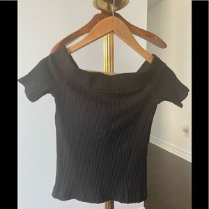 Wilfred stretchy black off shoulder top